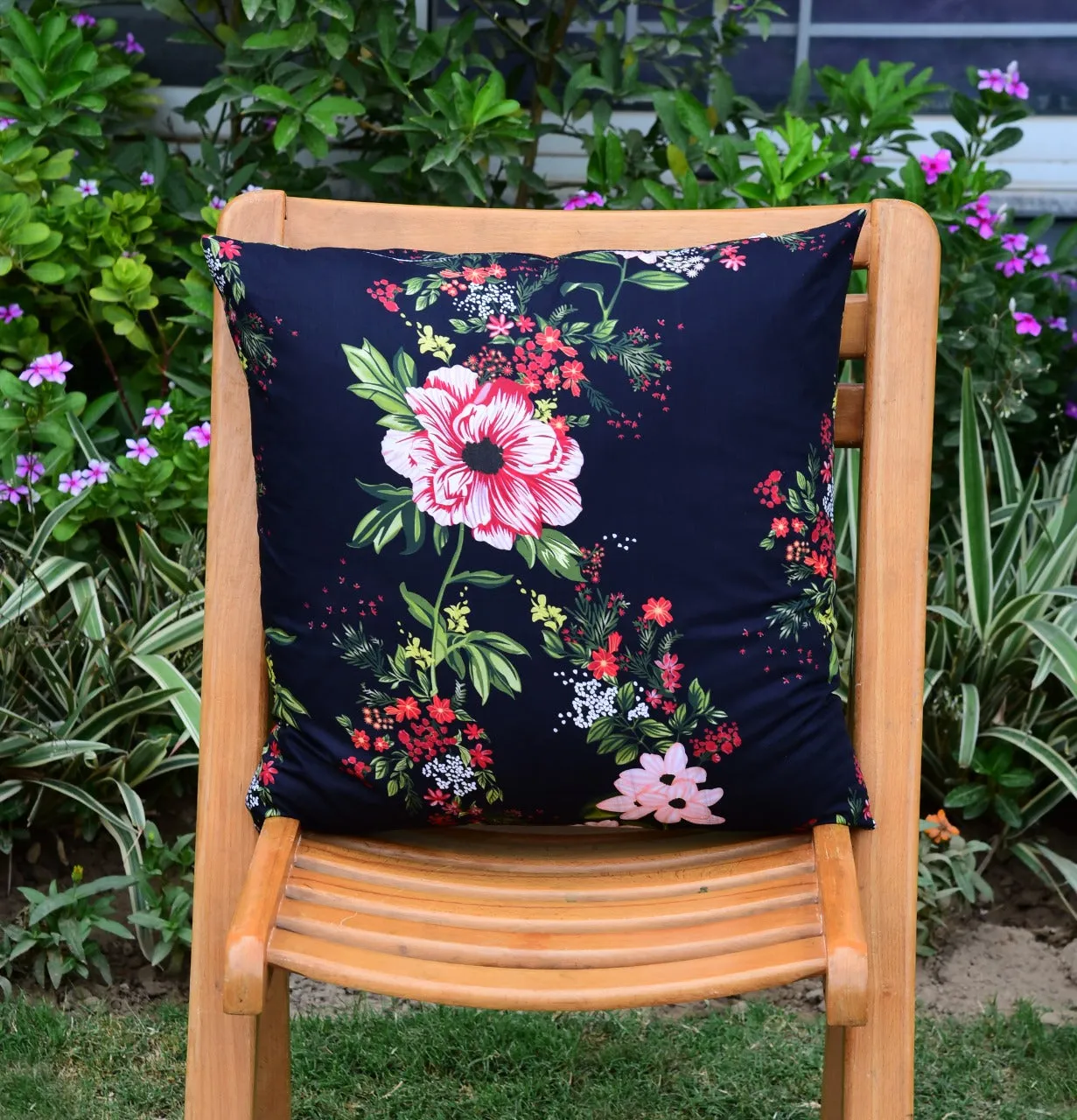6 PCs Digital Printed Cotton Cushions-Earth Planet
