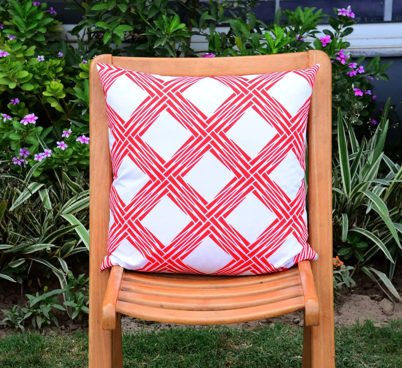 6 PCs Digital Printed Cotton Cushions-Earth Planet
