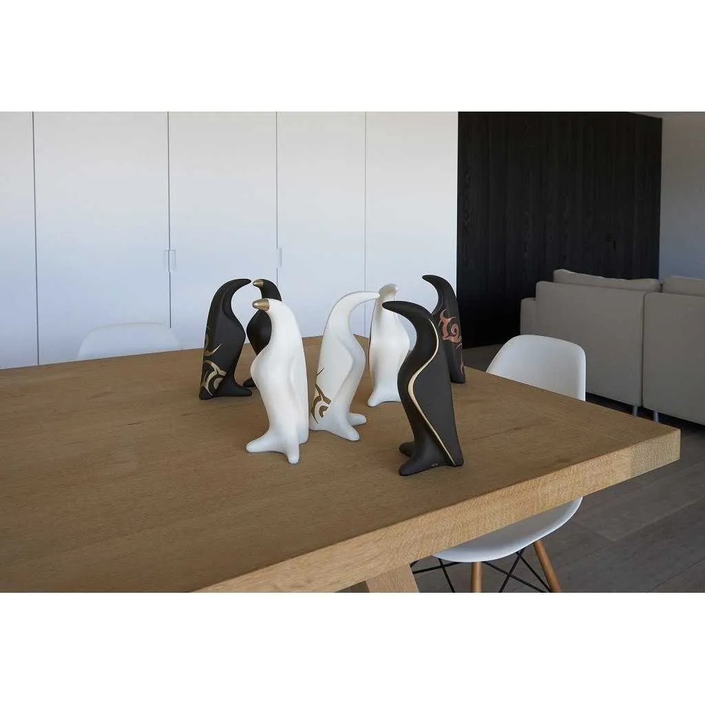 Pinkwin Sculpture